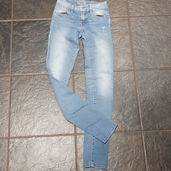 Guess Jeans - Picture 5 of 10